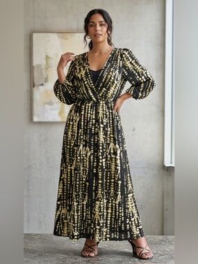 Banana Republic Factory Blouson Satin Maxi Dress size Medium NWT